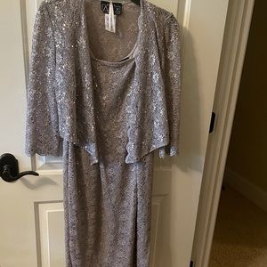 Alex Evenings 2 Piece Jacket Dress Size 10P Taupe